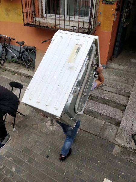 北京搬家現(xiàn)場(chǎng)圖片